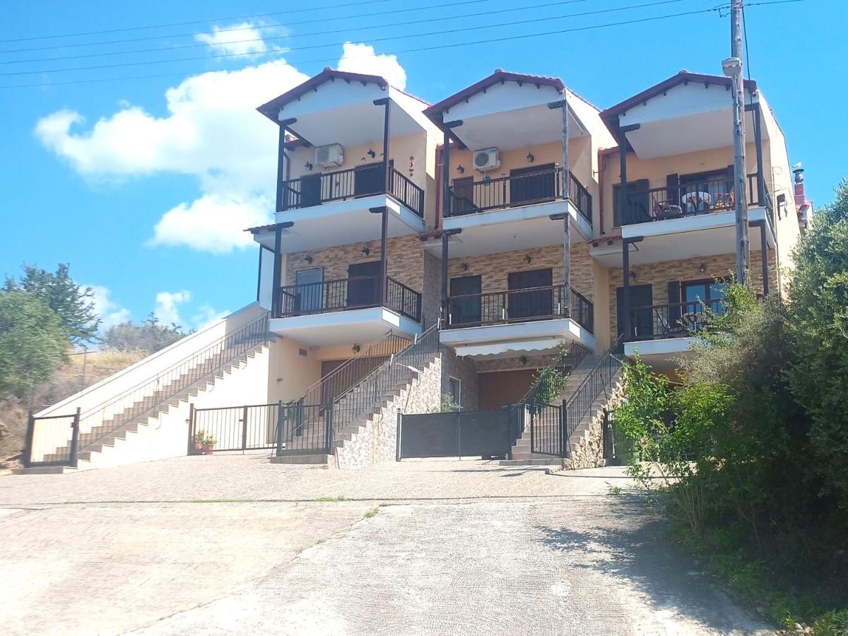 Apartmán Μεζονετα Nea Roda Exteriér fotografie