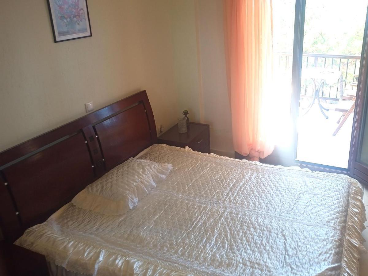 Apartmán Μεζονετα Nea Roda Exteriér fotografie